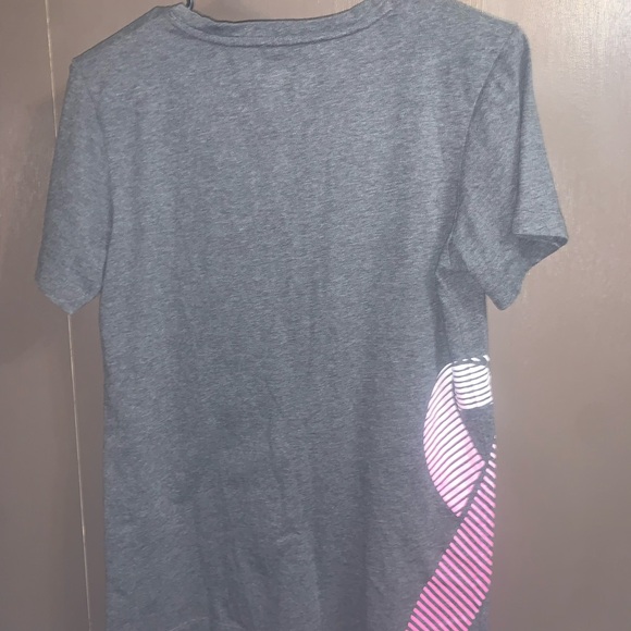 PINK PRIDE - Under Armour TShirt - Small - in support of breast cancer. - Picture 2 of 2